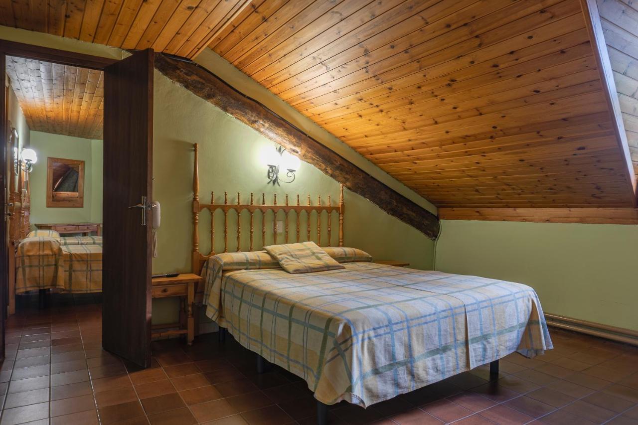 Hotel Cardos Ribera de Cardós Eksteriør billede