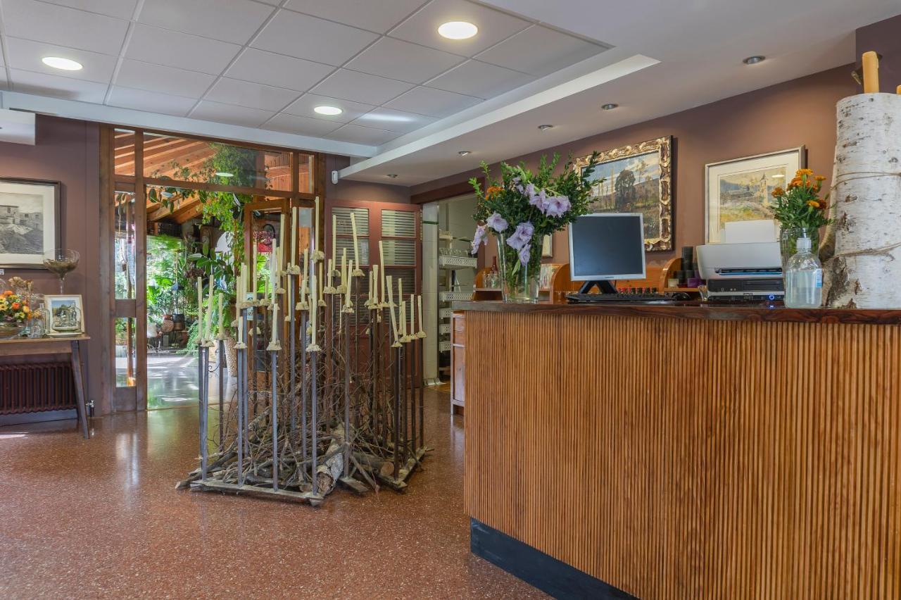 Hotel Cardos Ribera de Cardós Eksteriør billede