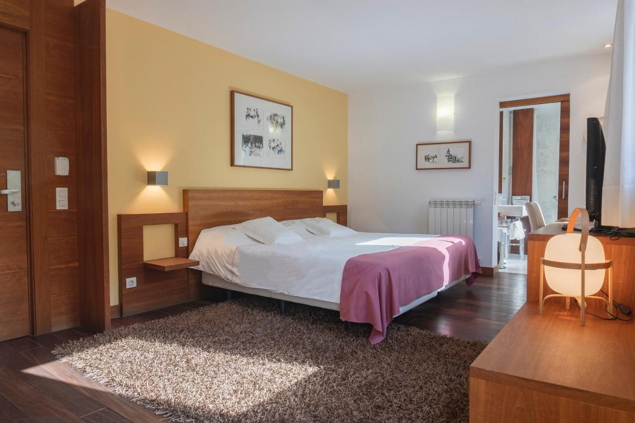 Hotel Cardos Ribera de Cardós Eksteriør billede